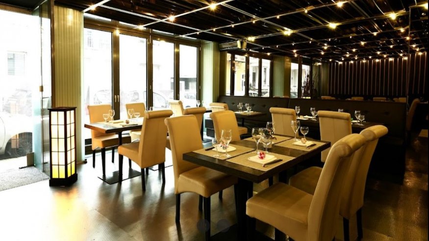 Mittagstisch mit japanischer Küche