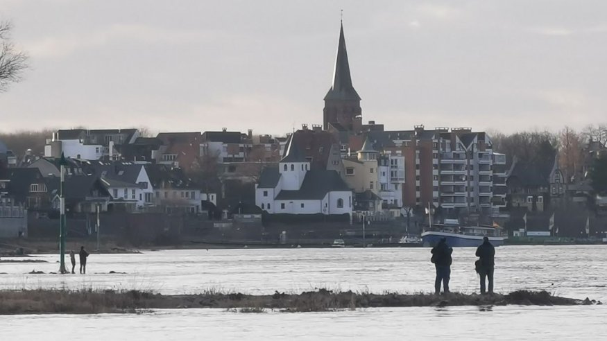 Wanderung durch den weißer Rheinbogen