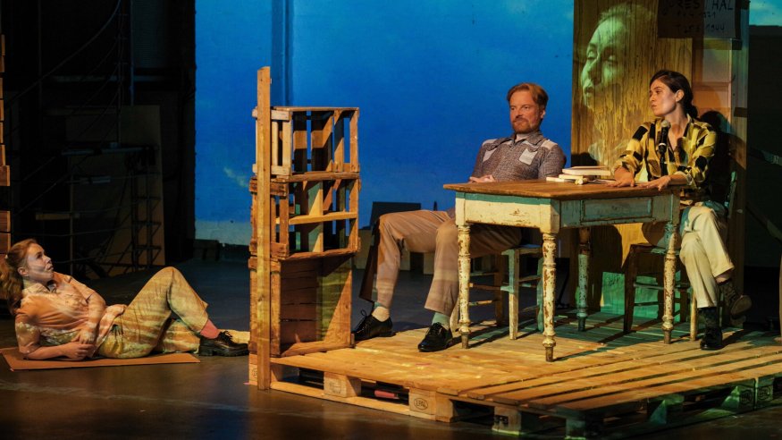 Freies Werkstatt Theater: Annette, ein Heldinnenepos