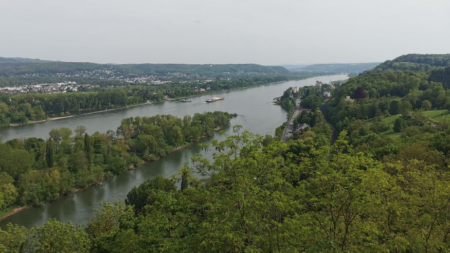 Schlendern und Schlemmern: Gemütlicher Wandersonntag von Linz am Rhein bis Remagen