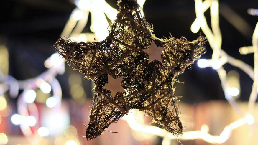 Romantischer Weihnachtsmarkt auf Schloss Eulenbroich