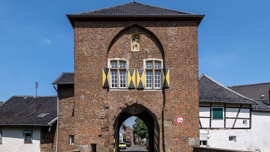 Schlendern und Schlemmern: Gemütlicher Wandersonntag entlang der Erft nach Bedburg Alt-Kaster