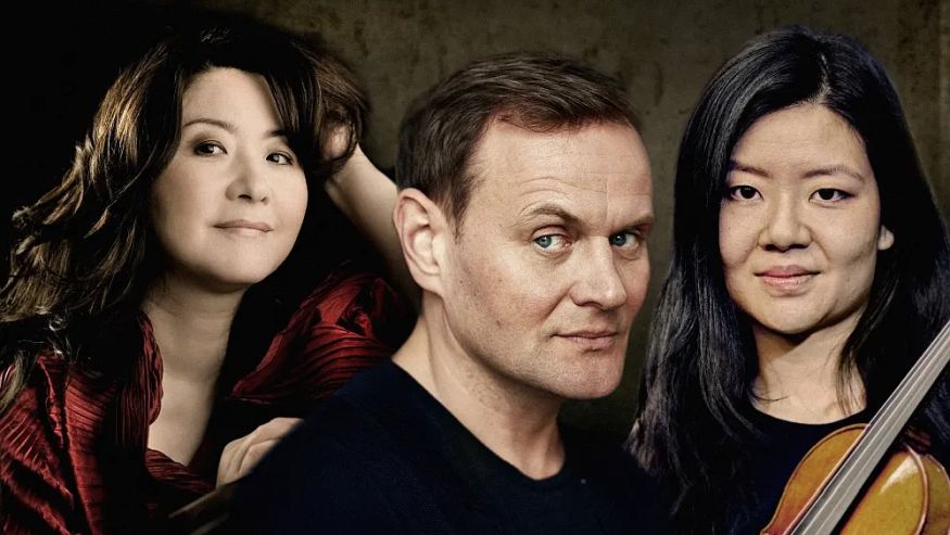 Zweiklang - Wort und Musik - Devid Striesow, Hideyo Harada, Mayumi Kanagawa im Kunstpalast in Düsseldorf