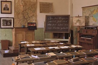 Schule wie zu Kaiserzeit - Schulmuseum Bergisch Gladbach