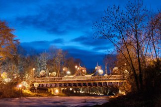 Wanderung: Vom Rotweinwanderweg zu den Uferlichtern